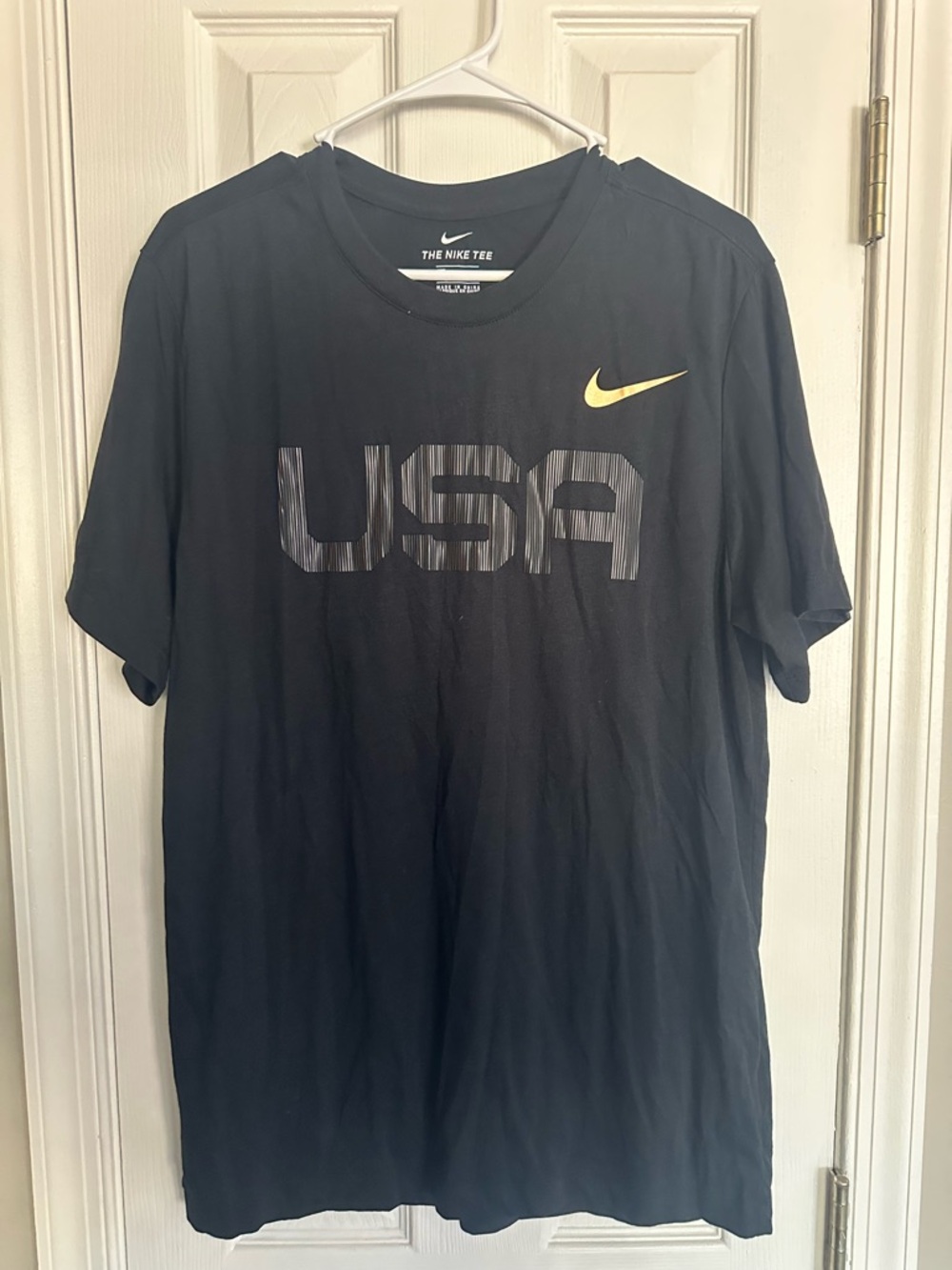 Nike Men’s USA Olympic Graphic Tee — Black with Gold Swoosh. New no tags. Mens M